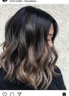 Ash Brown Hair With Highlights, Black Hair Balayage, Kadeřnické Trendy, Short Dark Hair, Hair With Highlights, Ash Brown Hair, Dark Hair With Highlights, Vlasové Trendy, Hair Color Light Brown