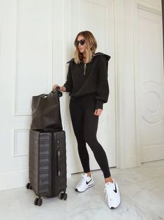 30 Best Comfy Long Flight Airport Outfits to Copy for Your Next Trip 35 Chic Airplane Travel Outfits, Classy Airport Outfit Chic Travel Style, Modest Airport Outfit, Comfy Travel Outfit Long Flights, Airport Outfit Comfy Travel Style, Plane Outfit Airport Style Comfy, Plane Outfit Airport Style, Airport Outfit Classy, Flight Outfit Airport Style