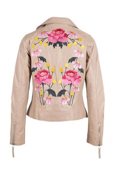 A classic moto jacket with a beautiful floral twist! Peonie stuns with beige lambskin leather, and an embroidered pattern of flowers on the front, back and arms of the jacket. Embroidered Leather Jacket, Blazer Jackets For Women, Western Jacket, Leather Company, Embroidered Leather, Estilo Chic, Green Material, Pearl Jewellery Earrings, Leather Moto Jacket