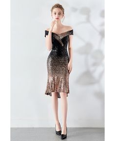 Get 10% off now! Buy ombre sparkly sequined off shoulder party dress at cheap price online. Free stable shipping and pro custom service since 2009. Prom Dress Knee Length, Wedding Cocktail Party, Sequin Sheath Dress, Wedding Skirt, Sequin Prom Dress, Evening Dresses Short, Dress Knee Length, Dress Sleeve Styles, Prom Dresses With Sleeves