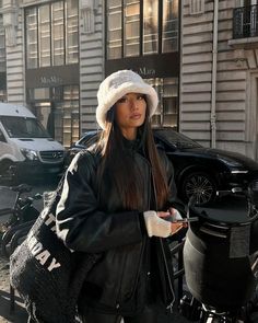 London Outfit Ideas, Nyc Fits, London Outfit, Winter Fit, Autumn Fits, Outfits With Hats, Winter Fashion Outfits, Winter Looks