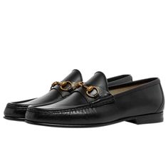 $895 Gucci Horsebit Loafer’s Size 7 Us (6.5 Uk) Brand New Gucci Horsebit Loafers For Formal Occasions, Gucci Formal Loafers With Horsebit Detail, Timeless Gucci Loafers With Leather Sole, Gucci Timeless Leather Sole Loafers, Timeless Gucci Loafers, Gucci Loafers With Leather Sole For Semi-formal Occasions, Classic Formal Loafers With Horsebit Detail, Gucci Leather Shoes For Galas, Gucci Timeless Business Loafers