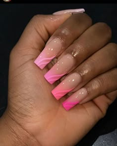 Nails Acrylic Square Medium Design, Nail Designs With Ombre, 2024 Coffin Nails, Ombre Nail Ideas Acrylic, Pink Design Acrylic Nails, Summer Nails Designs 2024, Ombre Acrylic Nails With Design, Short Pink Acrylics, Square Pink Acrylic Nails