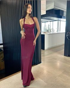 Elegantes Party Outfit, Trendy Maxi Dresses, Solid Maxi Dress, Spaghetti Strap Maxi Dress, Elegant Party Dresses, Red S, Backless Maxi Dresses, Pleated Maxi Dress, Fashion 2024