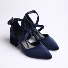 BLUE VELVET HEELS, BLUE VELVET SHOES, BLUE LOW HEELS, NAVY BLUE HEELS, BLUE BLOCK HEELS, BLUE WEDDING SHOES, CRISS CROSS HEELS, BRIDAL SHOES As Eleanor Louise, we stand out with our Navy Velvet heeled shoes that combine style and comfort. Specifically designed for brides, these shoes are crafted with high-quality materials. * Made from Navy Velvet and Premium Vegan Leather, our shoes are equipped with an ankle strap that provides comfort throughout the day. * Completing your style and boosting your confidence is the most elegant way! Navy Velvet 2.36-inch (6 cm) low-heeled shoes offer elegance and chicness with every step. Whether it's for daily wear or a special event, these shoes provide a sophisticated touch to your style. * Their classic and elegant design perfectly complements every w Blue Low Heel Court Shoes For Party, Blue Court Shoes With Padded Heel For Party, Blue 4-inch Heel Block Heels For Party, Blue Padded Heel Court Shoes For Party, Blue Party Court Shoes With Padded Heel, Blue Closed Toe Block Heels For Formal Events, Blue Closed Toe Block Heels For Formal Occasions, Formal Blue Closed Toe Block Heels, Blue High Heel Block Heels For Formal Occasions