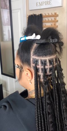 Boho Knotless Braids With Peekaboo, Knotless Braids With Peekaboo, Braids With Peekaboo, Boho Knotless Braids, Parting Hair, Boho Knotless, Braided Hairstyles For Black Women Cornrows, Hair Braider, Big Box Braids Hairstyles