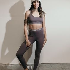 Joah brown sports legging sueded mauve logo Workout Wardrobe, Joah Brown, Home Sport, Body Contouring, Sports Leggings, Bra Set, Second Skin, Logo Branding, Onyx