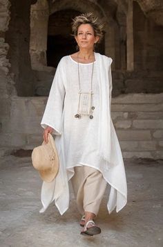 Traje Casual, Linen Tunic, Sport Dress, Mode Inspiration, Linen Women, Linen Dresses, Linen Clothes