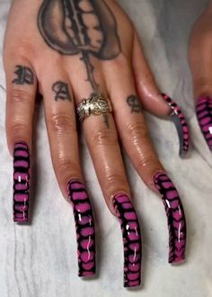 Long Curved Acrylic Nails Art Designs, Long Curved Nails Acrylics, Xxl Curved Nails, Long Curved Acrylic Nails Coffin, Curved Nails Acrylic, Long Curved Acrylic Nails, Long Curved Nails, Curved Acrylic Nails, Curvy Nails