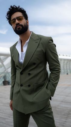 Shadi Men Outfit, Green Long Sleeve Suit For Groom, Suit Designs Indian Style Men, Long Sleeve Suits For Groom, Vicky Kaushal Photoshoot, 3 Piece Suit Men Wedding Indian, Suits For Men Stylish, Blue Jeans Outfit Men, Men Wedding Suits