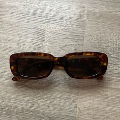 Never Worn From Amazon Everyday Brown Rectangular Sunglasses, Tortoiseshell Sunglasses For Everyday Summer Use, Everyday Tortoiseshell Sunglasses For Summer, Brown Square Frame Sunglasses For Beach, Small Sunglasses, Colored Sunglasses, Tortoise, Sunglasses Accessories, Women Accessories