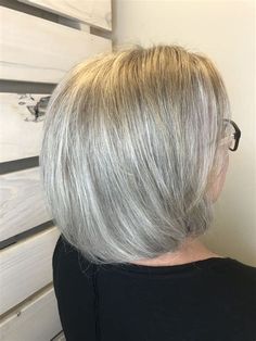 gray hair with lowlights chunky - Yahoo Image Search Results White Hair Lowlights, Low Light Hair Color, Black Hair With Lowlights, Hair Lowlights, Spring Hair Color Trends, Hair With Lowlights, Short White Hair, Grey Hair Transformation