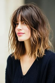 Langhaarbob: schicke Varianten für langes Haar - hairtastic.de Layered Look, Beach Waves, Cut And Style, Hair Cuts, Hair