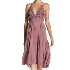 Wild Pearl Nordstrom Embroidered Baby Muslin Cotton Mauve Pink Midi Halter Dress Size Small Nwt Color Is Mauve Pink Very Comfortable & Great For A Summertime Trip Adjustable Straps Lots Of Embroidered And Crocheted Detail Elastic Waist For Flexibility And Comfort Skirt Portion Has A Layered Flowy Look Valentine's Day Gift! Tropical Vacation Resortwear Lavender Embroidered Spring Dress, Embroidered Lavender Dress For Spring, Spring Lavender Embroidered Dress, Spring Embroidered Lavender Dress, Purple Embroidered Dress For Vacation, Pearl Dresses, Midi Halter Dress, Pearl Dress, Halter Midi Dress