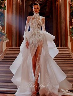 Cyberpunk Wedding Dress, Asymmetric Wedding Dress, Extravagant Wedding Dresses, Catty Noir, Simple Wedding Dress, Classy Wedding Dress, Dream Wedding Ideas Dresses