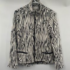 New With Tags Can Be Worn Open Or Closed Petite B23 Casual Black And White Long Sleeve Outerwear, Animal Print Blazer, Dressy Jackets, Floral Print Blazer, Black White Blazer, Blazer Jackets For Women, Leopard Print Shirt, Brown Suits, Floral Blazer