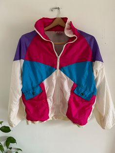 A picture is worth 1000 words, see photos for details and measurements size large 90s Pink Windbreaker For Streetwear, Retro Pink Windbreaker For Streetwear, Pink Retro Windbreaker For Streetwear, Retro Pink Hooded Windbreaker, Pink Retro Hooded Windbreaker, Retro Pink Windbreaker, Retro White Hooded Windbreaker, Retro Pink Long Sleeve Windbreaker, Online Thrift Shop