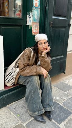 Aesthetic Street, 90s Casual, Baddie Fits, Aesthetic Streetwear, Autumn Fits, Fall Jeans, Fashion Bohemian, Fall Fits, Cold Weather Outfits