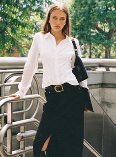 Long sleeve shirt  Slim fitting  100% cotton  Classic collar  Button fastening at front  Single button cuff  Non-stretch  Lined front Siren Style, 90s Office, White Shirt Outfits, Thrift Inspo, 2024 Outfits, Corporate Attire, Outfit 90s, Office Siren, Professional Outfits