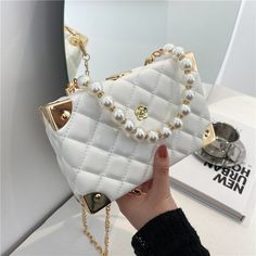 SPECIFICATIONSTypes of bags: Shoulder Crossbody BagsStyle: CasualShape: FLAPPlace Of Origin: HE BEI ProvincePlace Of Origin: HE BEI ProvincePattern Type: PlaidOrigin: CN(Origin)Occasion: VersatileNumber of Handles/Straps: SingleModel Number: wyf0423Main Material: PULining Material: PolyesterItem Type: HandbagsInterior: Interior CompartmentInterior: Interior Slot PocketHardness: HARDHandbags Type: Shoulder BagsGender: WOMENDecoration: PearlDecoration: ChainsClosure Type: HaspBrand Name: aftergrow Ladies Bags Fashion, Basic Sandals, Luxury Crossbody, Pearl Leather, Designer Shoulder Bags, Types Of Bag, Pearl Chain, Messenger Bags, Handbags For Women