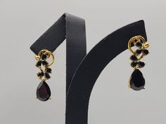 Elegant 925 Silver and Gold Vermeil Black Crystal Drop Earrings Item w#2583 Clean and in good condition  925 Silver with Gold plate 6.4 grams Pierced earrings  Welcome to Westgate Jewels!! We specialize in vintage estate, designer, and fine jewelry. Our shop consists of items that are estate, antique, and / or vintage conditions unless otherwise noted. This means that most items are prior owned and may have some imperfections such as light scratches, scuffs, and / or patina. Our items are cleane Black Bead Earrings Gold, Black Beads Ear Rings Gold, Black Stone Earrings Gold, Black Stone Earrings, Black Crystal Earrings, Gold Earrings Models, Beaded Necklace Designs, Black Beaded Jewelry, Beads Earrings