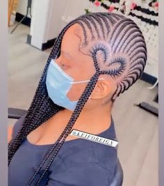 Lemon Braids With Heart, Lemonade Braids Hairstyles With Heart, Mexico Hairstyles, Lemonade Braids With Heart, Braids With Heart, Protective Styles For Natural Hair Short, Aesthetic Surgeon, Heart Braids, Bts Hairstyle