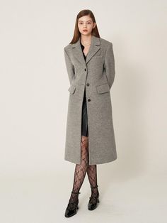 Composition : wool 60% alpaca 40%Country of Origin : KOREA Winter Wool Long Coat, Formal Wool Sweater Coat For Winter, Long Single-breasted Wool Coat, Long Wool Single-breasted Outerwear, Single-breasted Wool Coat For Winter, Alpaca Wool, Wool Coat, Alpaca, Jackets & Coats