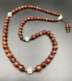 The Beautiful Carnelian Agate And Crystals Quartz Beads Necklace Probably From Chines Liao Dynasty. Size And Details Pictures Are Listed Above. Polished Agate Beads Crystal Necklace, Carnelian 8mm Beads Jewelry, Agate Crystal Necklaces With Polished Round Beads, Brown Agate Round Bead Necklaces, Round Agate Crystal Necklace With Polished Beads, Amber Necklace With 108 Round Beads, Brown Agate Necklaces With Polished Beads, Carnelian Jewelry For Meditation In Brown, Spiritual Brown Agate Beaded Necklace