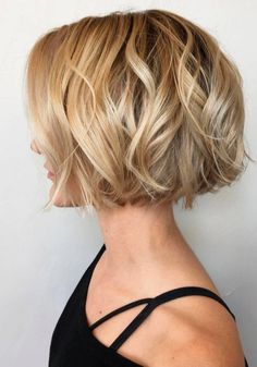 Cute Short Haircuts, Spring Hair Color, Bob Hairstyles For Fine Hair, Short Wavy Hair, Short Bob Haircuts, Trending Haircuts, Short Blonde, Blonde Bobs, Trending Hairstyles