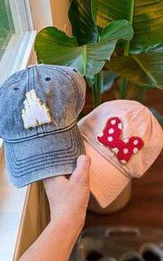 Casual Cotton Mickey Mouse Hats, Casual Cotton Hats With Mickey Mouse Detail, Adjustable Minnie Mouse Cap, Fun Mickey Mouse Hat, Adjustable Cotton Mickey Mouse Hat, Fun Mickey Mouse Themed Hat One Size Fits Most, Disney Adjustable Baseball Cap, Themed Snapback Hat One Size, Themed Snapback Hat