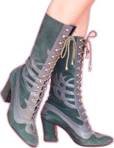 Retro Lace-up Fitted Boots, Fall Festival Leather Heeled Boots, Vintage Fitted Festival Boots, Vintage Fitted Boots For Festivals, Festival Lace-up Boots With Leather Sole, Lace-up Boots With Leather Sole For Festival, Leather Sole Lace-up Boots For Festival, Victorian Boho, 70s Glam