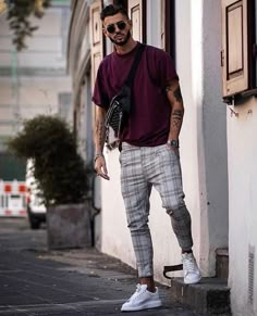 Herren Style, Best Mens Fashion, Mens Fashion Streetwear, Mens Fashion Classy, Stylish Mens Outfits, Men Street, Men Fashion Casual Outfits, Plaid Pants