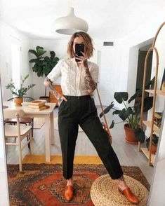 30 Something Fashion, Therapist Outfit, Fall Fashion Trends Casual, Plus Size Hipster, Fashion Trends Fall, Fashion Trend Forecast, Fall Fashion Trends Women, Fashion Revolution