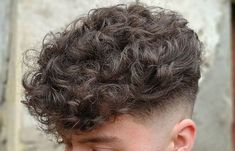 How To Get Curly Hair Men, How To Make Curly Hair, Curly Hair Work Styles, Curly Hair For Men, Mens Hairstyles Curly, Men's Curly Hairstyles, Curly Hair Fade, Curly Haircut, Men Haircut Curly Hair