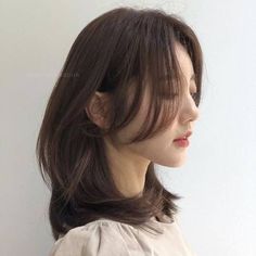 Korean Long Hair, Short Hair Cut, Hair Color Underneath, Hair Streaks, Haircuts For Medium Hair