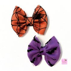 Halloween Hair  Bows ️ Two options:  🎃 🕷️ Orange Puffy Fabric Bow covered with  a layer Black  Tulle Spider Web  OR 🦇 Purple Puffy Fabric Bow covered with a layer of Black Tulle with Bats 🦇  These Puffy bows are made of Techno Knit fabric and Tulle Fabric .      **Single Hair Bows**  4" or 5" - Hair Bow   On a black nylon headband or alligator clip            **Nylon headbands are one size fits most and are so soft your little one will barely notice she's got it on.  Each Bow are handmade to order.  Being handmade,  and hand cut, no two bows will look the same so pattern placement may vary. 🎀 Colors might appear different in person. Camera, lighting and computer/phone pixels might alter the color[s] slightly  Follow us in Instagram @barbeesbowboutique for sales, coupons and more Cute Halloween Hair Accessories For Party, Cute Halloween Party Hair Accessories, Tulle Hair Bow, Tulle Hair Bows, Halloween Hair Bows, Camera Lighting, Black Spider, Black Bat, Halloween Hair