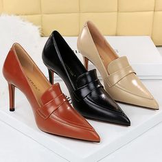 Versatile Retro Pointed Toe Pumps Leather High Heels Luxury Sleek Closed Toe Court Shoes, Luxury Classic Court Shoes For Office, Elegant Cheap Court Shoes For Office, Work Heels Women, Luxury Leather Shoes For Office With Closed Toe, Luxury Leather Closed-toe Office Shoes, Pointed Toe Faux Leather Court Shoes, Faux Leather Pointed Toe Court Shoes, Faux Leather High Heels For Office