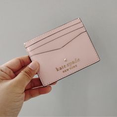 Nwt Kate Spade Staci Small Slim Card Holder Chalk Pink Details 100% Authentic,Money Back Guaranteed Saffiano 3.0"H X 3.9"W Ksny Pin Mount Logo Two Way Spade Jacquard Lining 6 Credit Card Slots Pink Card Holder, Kate Spade Staci, Pretty Purses, Xmas Wishlist, Expensive Things, Kate Spade Card Holder, Birthday Inspo, Pink Details, Woman Card