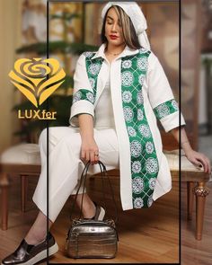 Manto Model, Plaid Jacket Women, Churidar Neck Designs, Islamic Dress, Iranian Women, Bridal Dress Design, Fashionista Clothes, Pakistani Dress Design