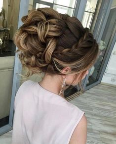 Straight Hair Cuts, Best Wedding Hairstyles, Wedding Hair Inspiration, Trending Hairstyles, Braided Updo, Latest Hairstyles, Bride Hairstyles, Hair Updos