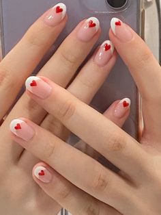 Bentuk Alis, Kutek Disney, Minimal Nails Art, Unghie Nail Art, Hello Nails, Subtle Nails, Minimal Nails