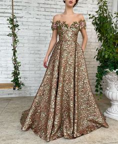 Teuta Matoshi Dresses, Wedding Gown Ideas, Teuta Matoshi, Ankara Dress Designs, Fairytale Gown, Gown Ideas, Leo Rising, Orange Bridesmaid Dresses, Golden Dress