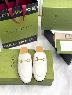 Size: 35-47 It comes with Dust box, Care manual, Tag, and Paper bag.Size Guide: Hermes Boots, Shoes Party, Ferragamo Men, Gucci Men Shoes, Louis Vuitton Boots, Casual Shoe, Leather Slippers, Dolce And Gabbana Man, Gucci Mules