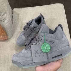 Jordan 4 kaws Kaws Jordan 4s, Jordan 4 Kaws Outfit, Jordan 4 Gray, Best Jordans, Rare Jordans, Shoes Wallpaper, Jordan 4s, All Nike Shoes, Basket Vintage