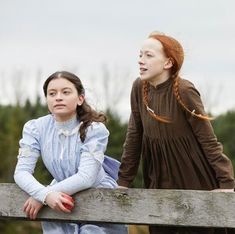 Anne Green, Best Period Dramas, Diana Barry, Miss Fisher, Amybeth Mcnulty, Anne White, Gilbert Blythe, Anne With An E, Anne Shirley