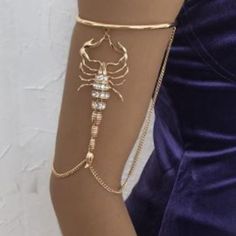 Brand New Ole Scorpion Arm Band Upper Arm Cuff With Chain Accent Arm Bangles, Upper Arm Cuffs, Design Moda, Arm Jewelry, Arm Bracelets, Tassel Bracelet, Couple Jewelry, Fancy Jewelry, Hand Jewelry