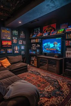 10 Moody Man Cave Ideas for the Ultimate Retreat Small House Decoration Ideas, Mancave Room Ideas, Personal Movie Theater, Dark Style Interior Design, Gaming Room Man Cave, Nerdy Basement Ideas, Movie Room Bar Ideas, Rooms In Basement Ideas, Small Basement Inspiration