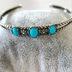 Vintage Carolyn Pollack Relios Cuff Bracelet With Rope Design Sterling Silver 925 Three Beautiful Turquoise Stones Beautiful Bracelet That Looks Great By Itself Or Stacked. Note: This Is For One Bracelet. The Other Carolyn Pollock Bracelet Can Be Purchased Separately In My Closet. Used-See All Photos And Video Non Smoking But A Pug Lives Here. Used-See All Pictures And Video A Pug, Turquoise Bracelet Cuff, Turquoise Cuff, Rope Design, Turquoise Stones, Silver Turquoise, Turquoise Sterling Silver, Turquoise Stone, Beautiful Bracelet