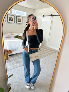 Shop Active Rib Scoop Longsleeve Top and other curated products on LTK, the easiest way to shop everything from your favorite creators. Halle Sandberg Outfits, Mirror Pic Aesthetic, Halle Sandberg, Phone Case Mirror, Utah Outfits, Utah Style, Utah Fashion, Pic Aesthetic, Beachy Outfits