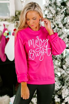 Holiday Crewneck Sweatshirt, Pink Christmas Sweatshirt, Christmas Sweatshirt Ideas, Christmas Boutique, Adorable Style, Holiday Graphic Tees, Nfl Apparel, Christmas Tee Shirts, Gameday Couture